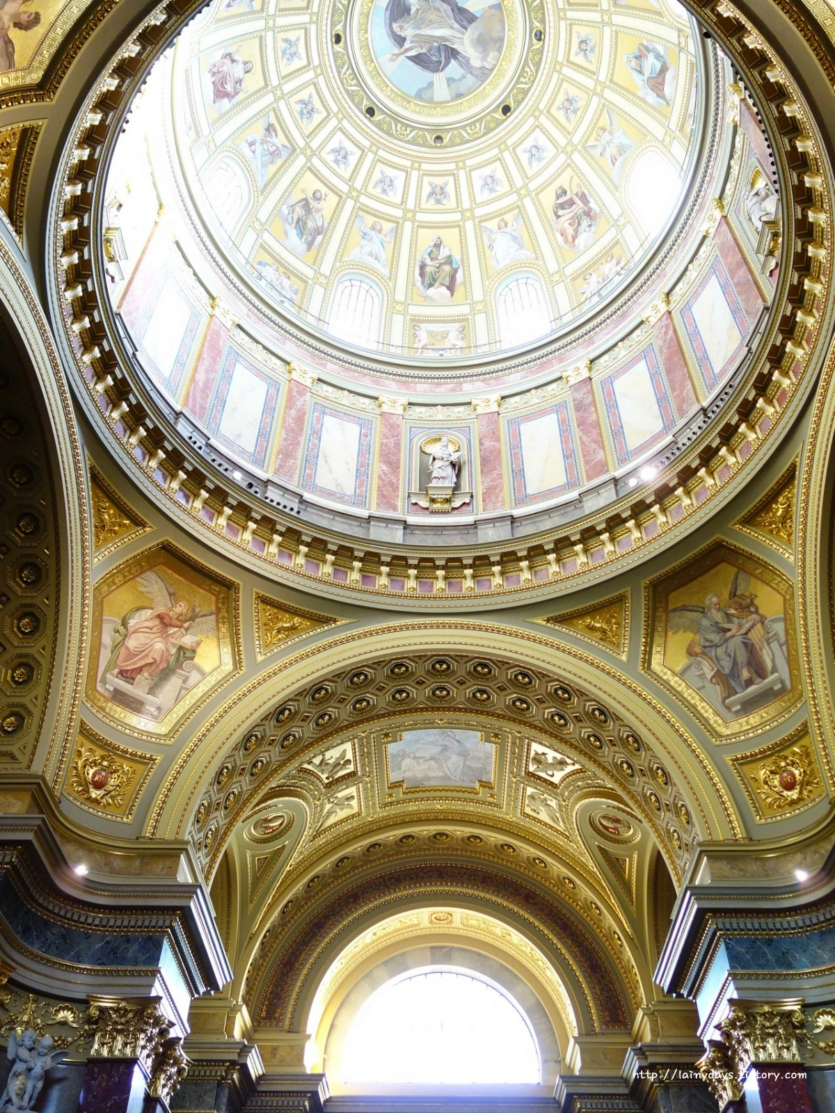 26370F3955421AB603AA24