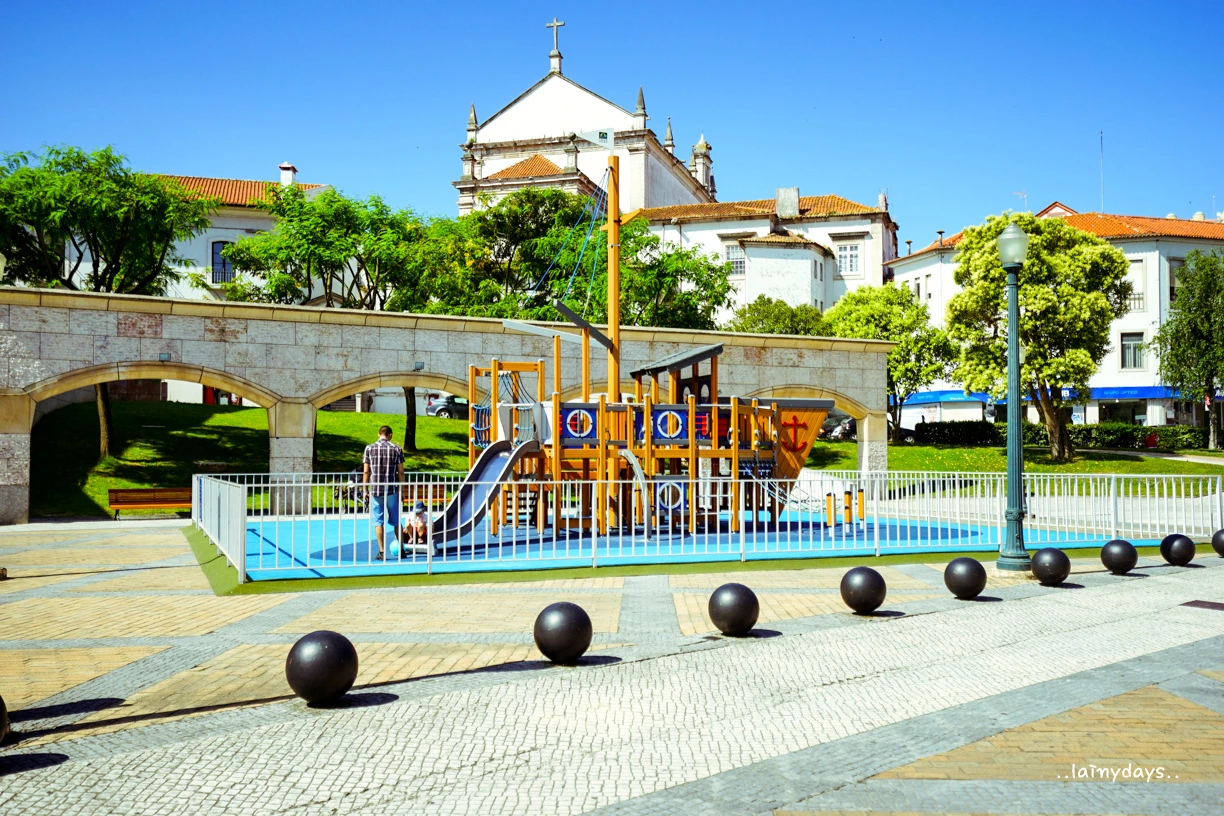 277DA14A55CB637C2595AE