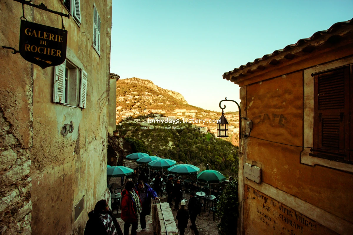 242BE94255867A7E153913