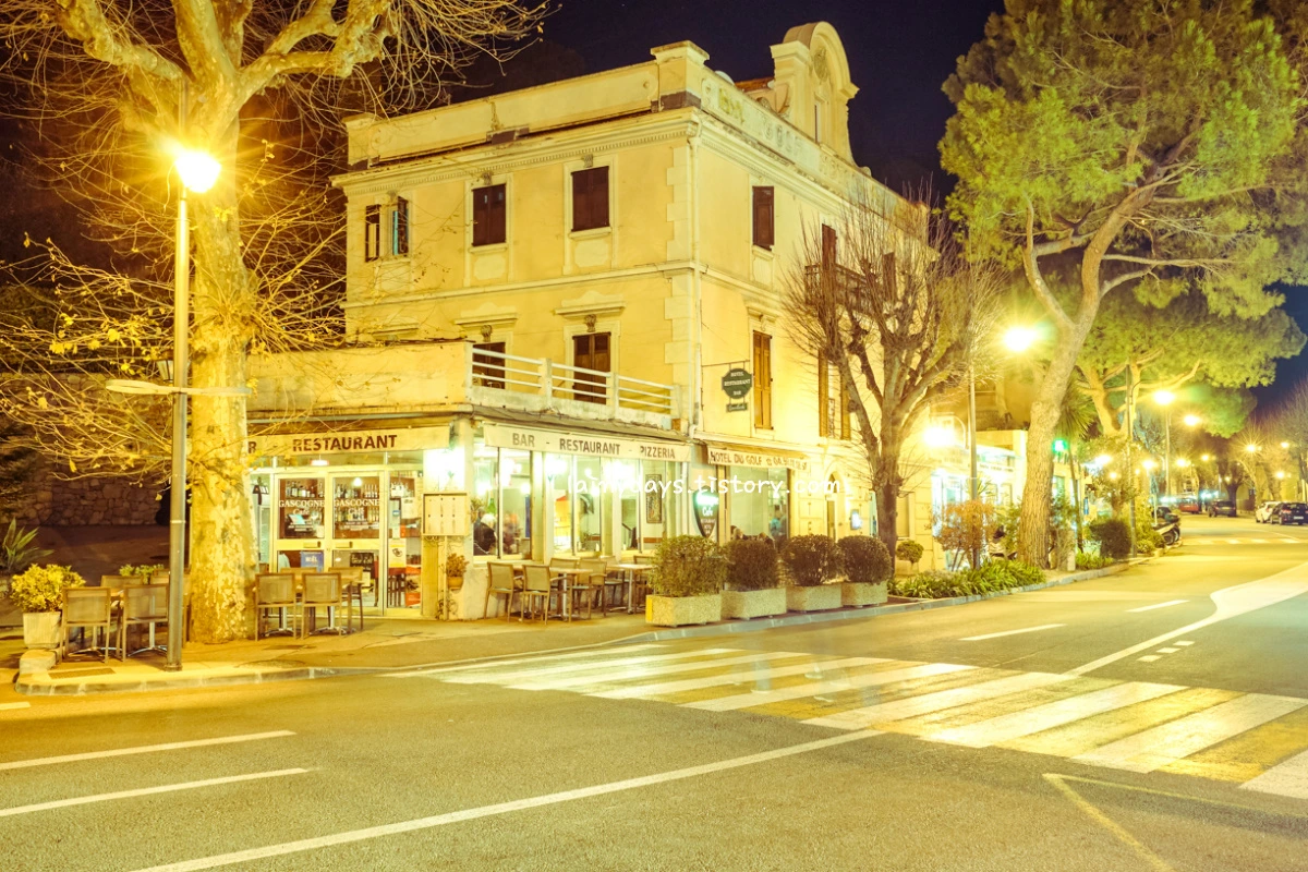 2444E844559A7743179B29