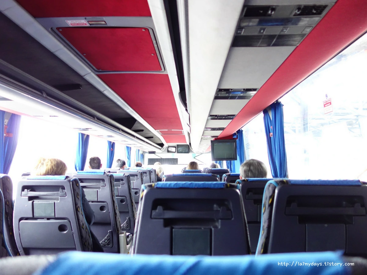 235CDC47553F78EA12AFAD