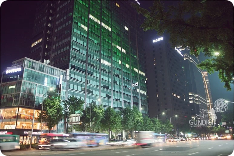 IMG_6998.JPG?type=w773