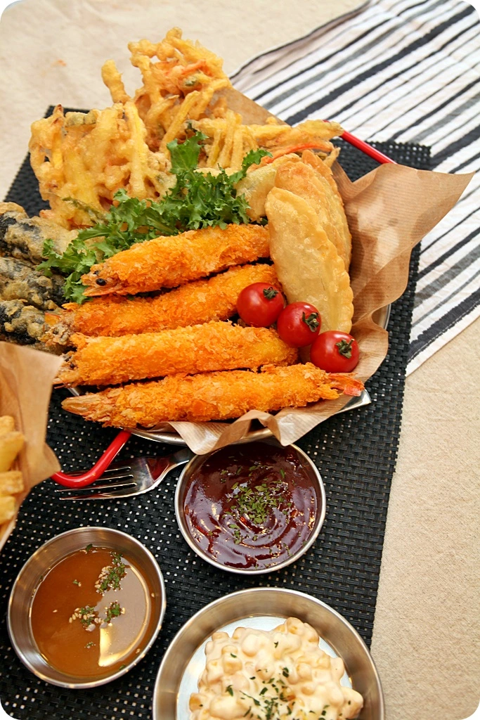 IMG_7488.JPG?type=w773