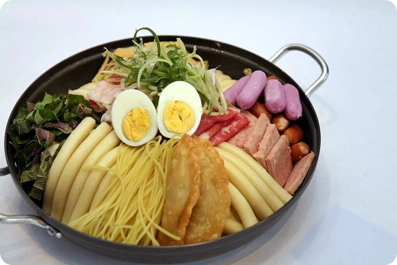 IMG_7424.JPG?type=w773