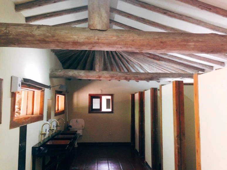 IMG_2215.jpg?type=w773