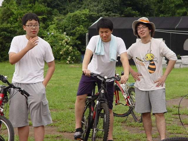 2064B7204A65BEA042AA4F