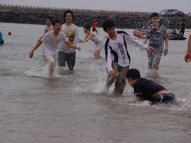 1464B7204A65BEA74C3BBD