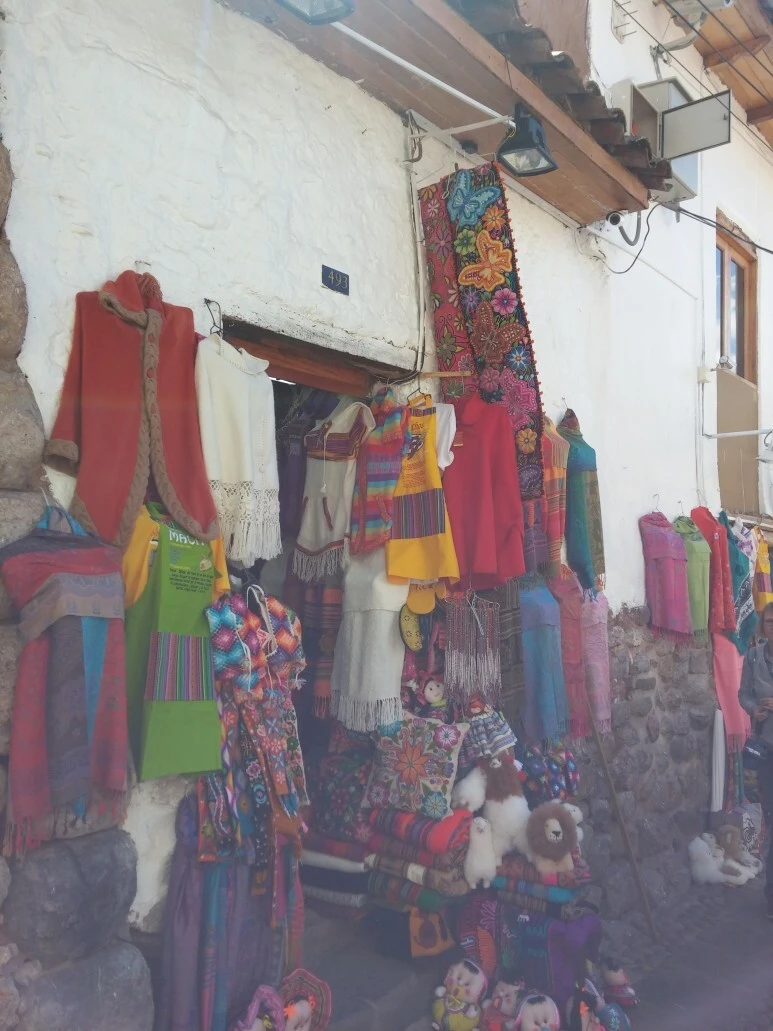 _TJNAEiPlObT6RizcYOtZ0MC_1o