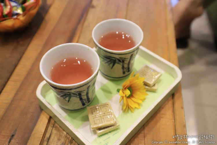 05._%EB%8B%88%EB%A5%B4%EB%B0%94%EC%8A%A4%ED%8C%8C.png?type=w1200