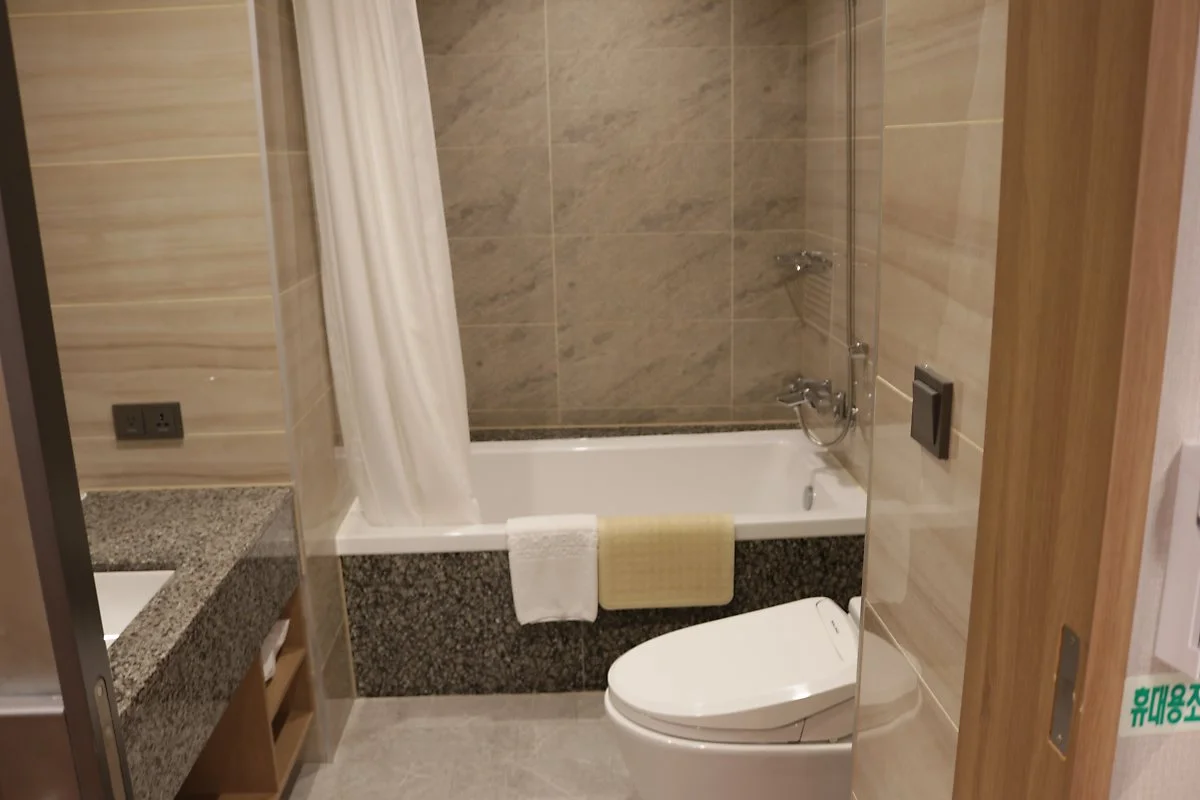 IMG_3661.JPG?type=w1200