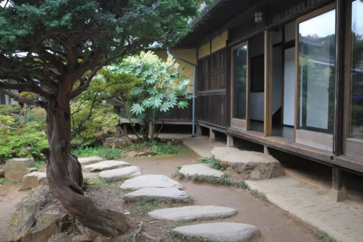 003-신흥동 일본식 가옥 (2)resize.JPG