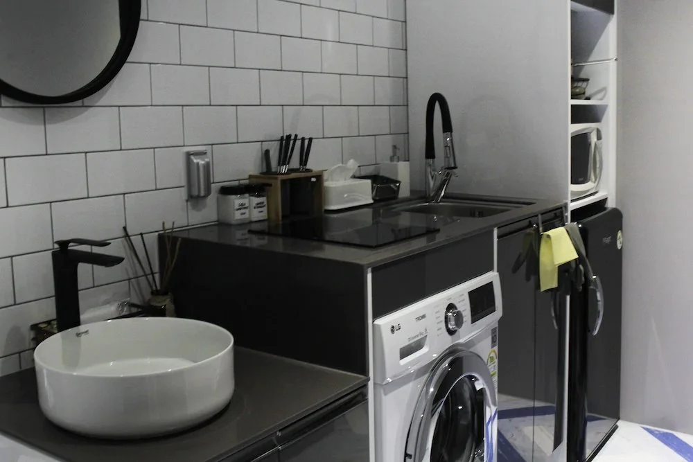 52122533_z.jpg?type=w1200