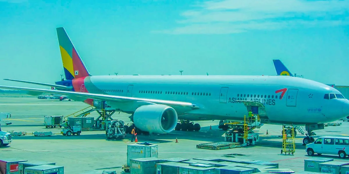 3_%EC%95%84%EC%8B%9C%EC%95%84%EB%82%98%ED%95%AD%EA%B3%B5.jpg?type=w1200