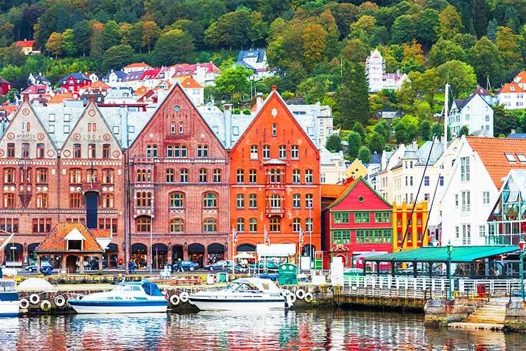 4_%281%29.jpg?type=w1200