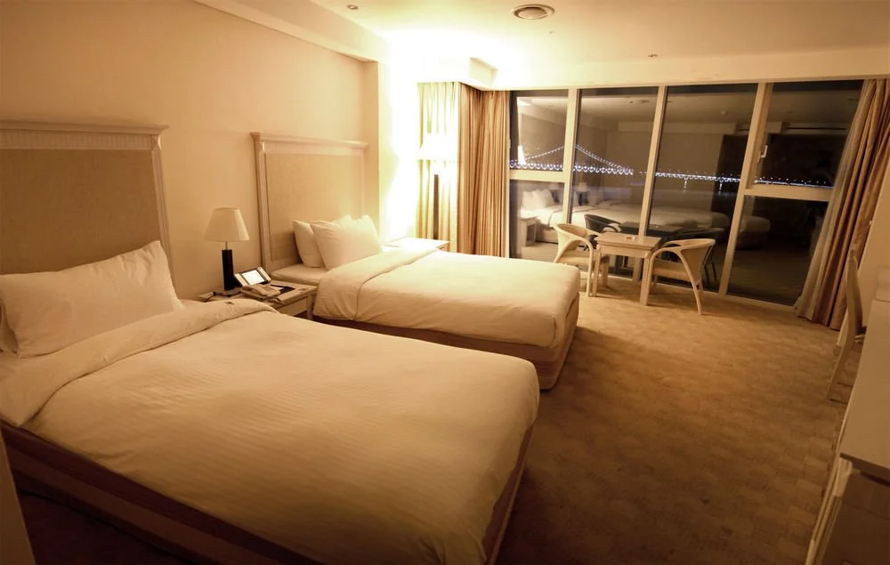 %ED%98%B8%ED%85%94_%EC%95%84%EC%BF%A0%EC%95%84_%ED%8C%B0%EB%A6%AC%EC%8A%A4.jpg?type=w1200