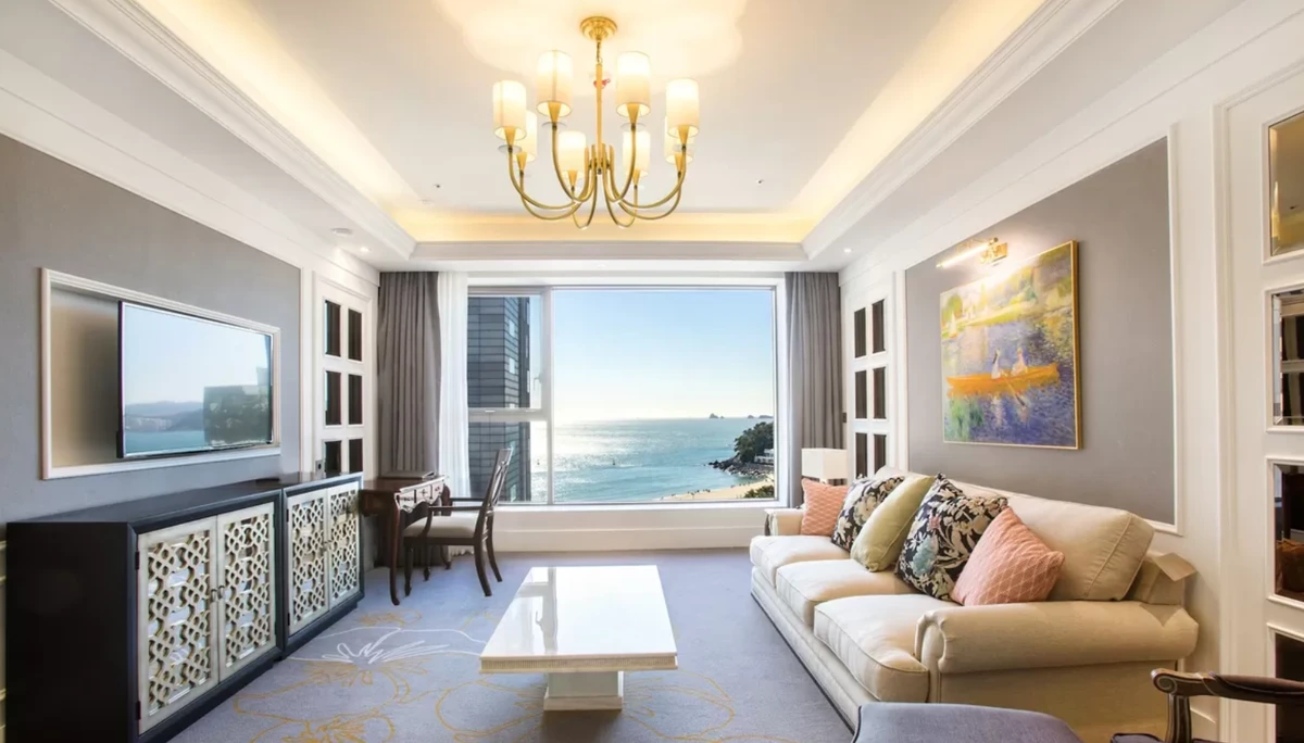 %EB%B2%A0%EC%9D%B4%EB%AA%AC%EB%93%9C%ED%98%B8%ED%85%942.png?type=w1200