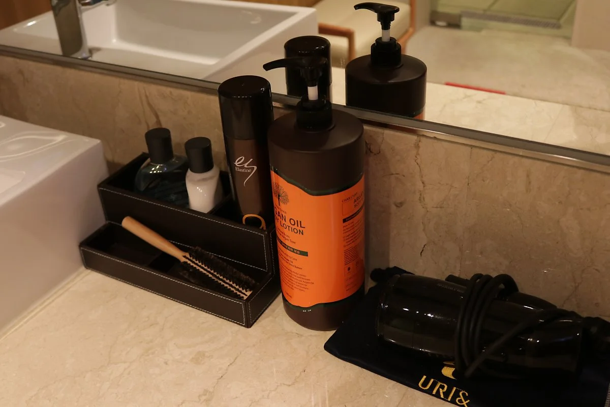 IMG_5180.JPG?type=w1200