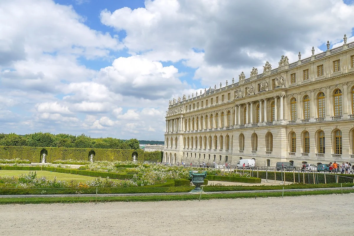 25_%EB%B2%A0%EB%A5%B4%EC%82%AC%EC%9C%A0_%281%29.jpg?type=w1200