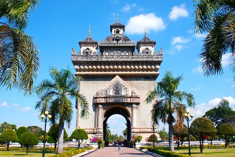 02_%282%29.jpg?type=w1200