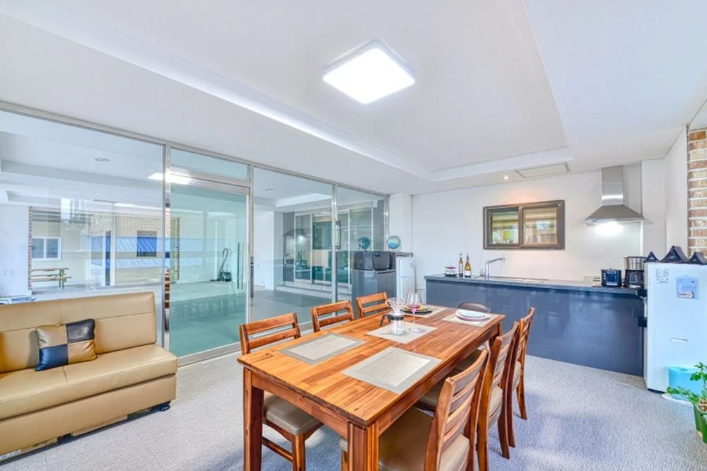 2f70456a_z.jpg?type=w1200