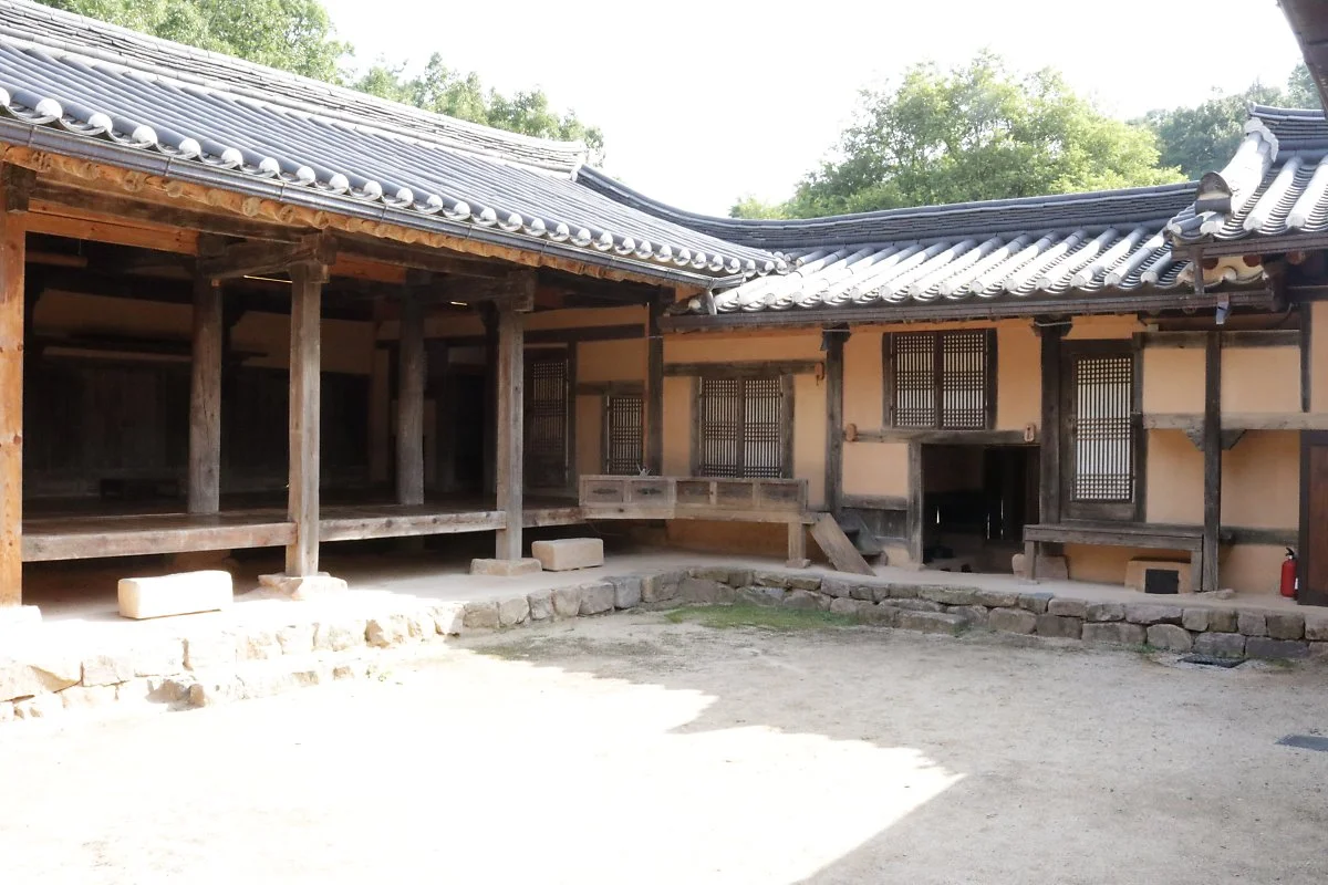 IMG_4438.JPG?type=w1200