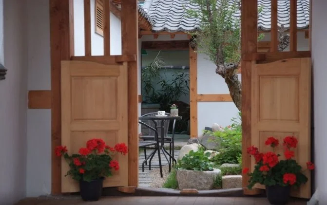 %EA%BD%83%EC%9E%90%EB%A6%AC3.jpg?type=w1200