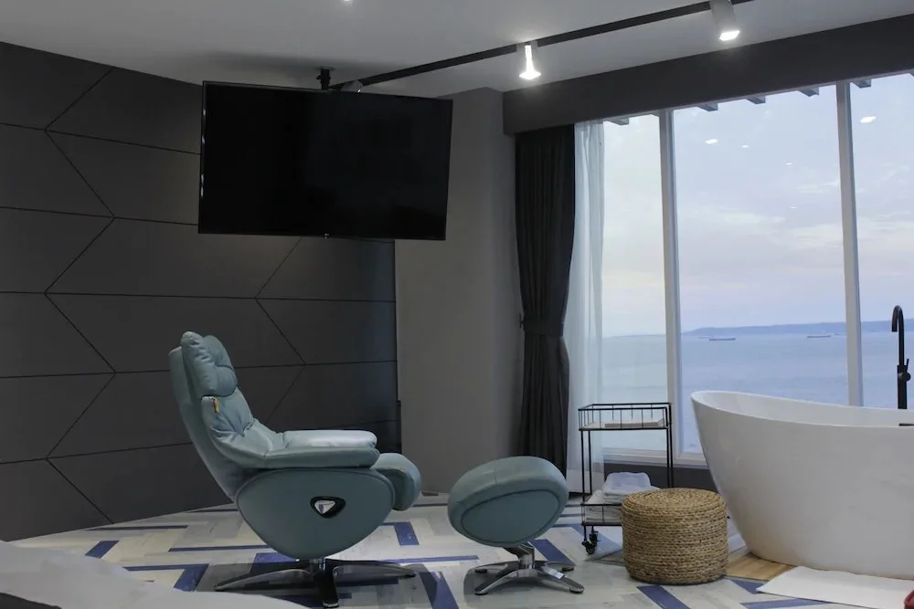 0422f4ed_z.jpg?type=w1200