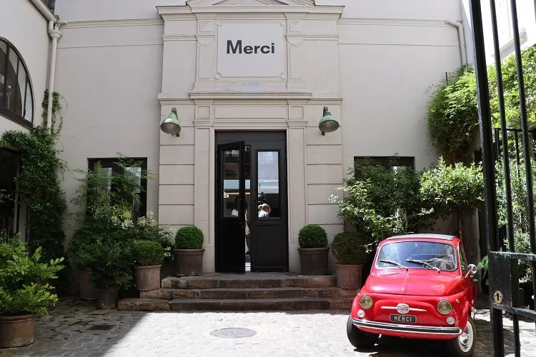 batch_%ED%98%BC%EC%9E%90_%EA%B0%80%EA%B8%B0_%EC%A2%8B%EC%9D%80_%EC%97%AC%ED%96%89%EC%A7%801_%ED%8C%8C%EB%A6%AC3.JPG?type=w1200