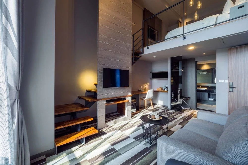 %EC%9B%8C%ED%84%B0.jpg?type=w1200