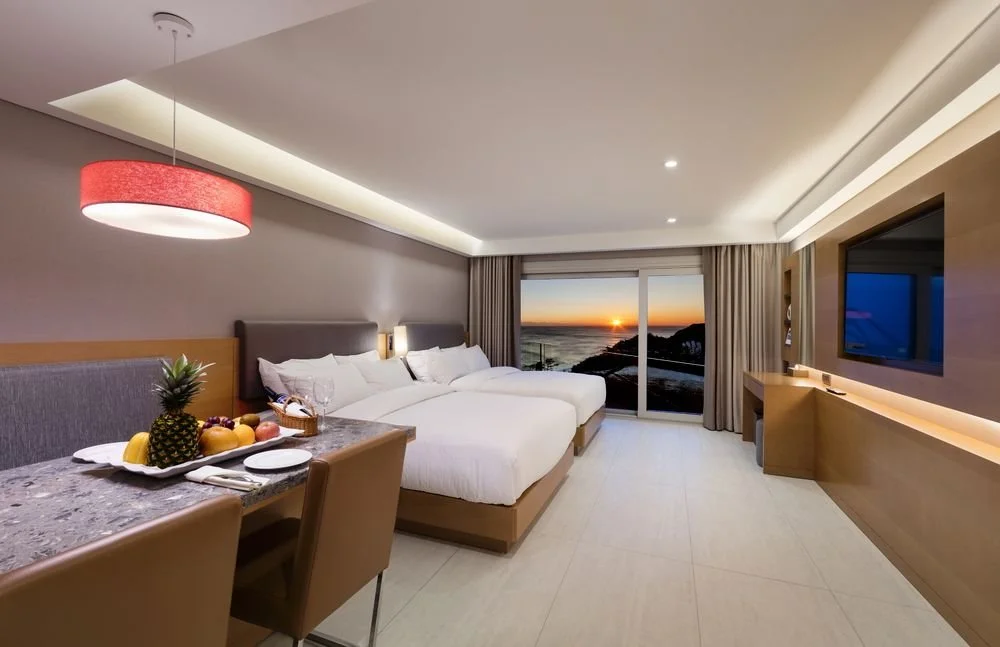 %EC%8D%AC%ED%81%AC%EB%A3%A8%EC%A6%88_%EB%A6%AC%EC%A1%B0%ED%8A%B8__%EC%9A%94%ED%8A%B82.jpg?type=w1200