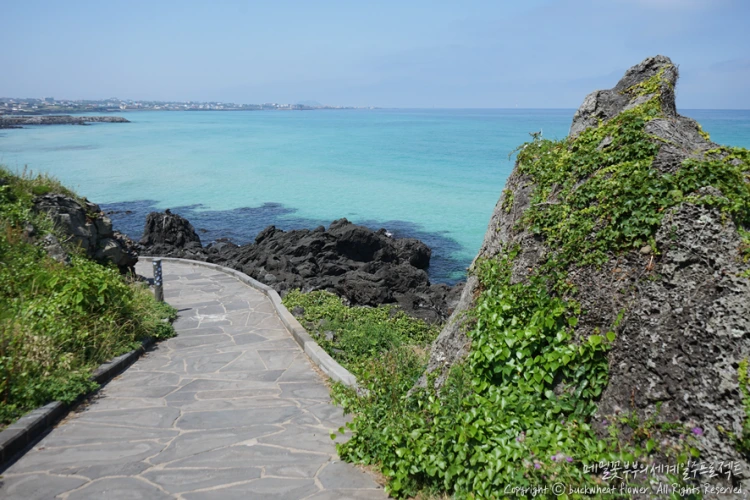 %ED%95%9C%EB%8B%B4%ED%95%B4%EC%95%88%EC%82%B0%EC%B1%85%EB%A1%9C_02.png?type=w1200