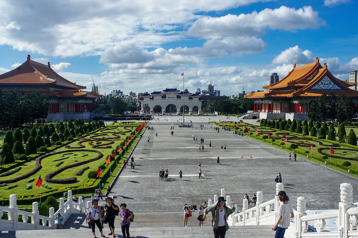 3%EB%8C%80%EB%A7%8C_%EC%A4%91%EC%A0%95%EA%B8%B0%EB%85%90%EB%8B%B9_%EC%9E%90%EC%9C%A0%EA%B4%91%EC%9E%A5.jpg?type=w1200