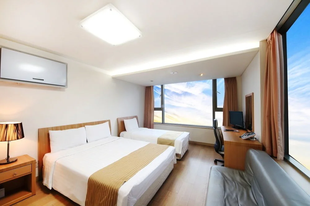 %ED%98%84%EB%8C%80_%EB%A0%88%EC%A7%80%EB%8D%98%EC%8A%A4_%EC%84%9C%EC%9A%B8.jpg?type=w1200