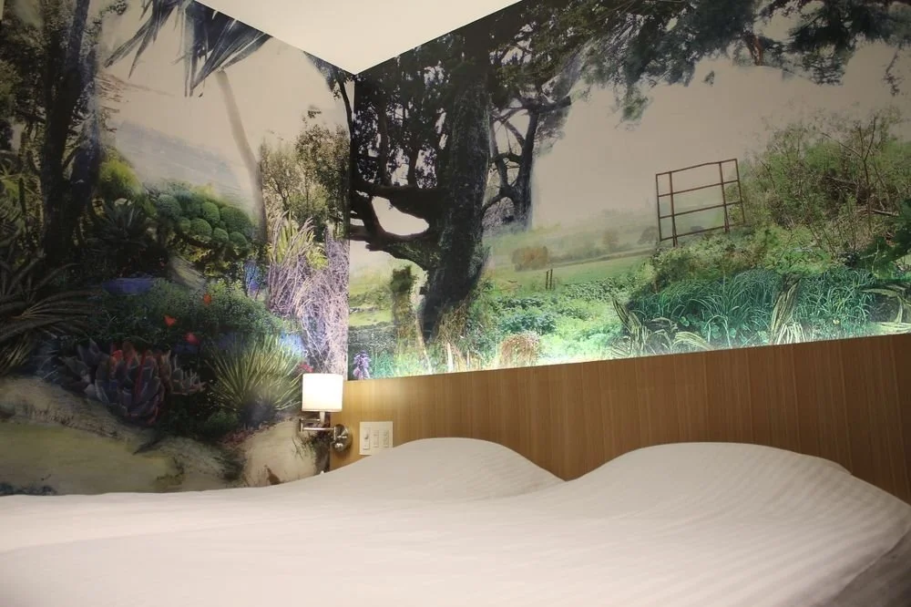 %ED%98%B8%ED%85%94_WBF_%EC%95%84%ED%8A%B8_%EC%8A%A4%ED%85%8C%EC%9D%B4_%EB%82%98%ED%95%98_%EC%BD%94%EC%BF%A0%EC%82%AC%EC%9D%B4-%EB%8F%84%EB%A6%AC4.jpg?type=w1200