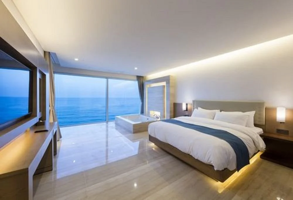 %EC%8D%AC%ED%81%AC%EB%A3%A8%EC%A6%88_%EB%A6%AC%EC%A1%B0%ED%8A%B8__%EC%9A%94%ED%8A%B84.jpg?type=w1200