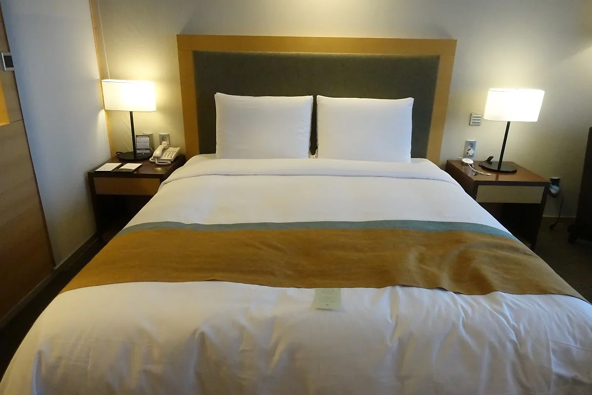 DSC04496.JPG?type=w1200