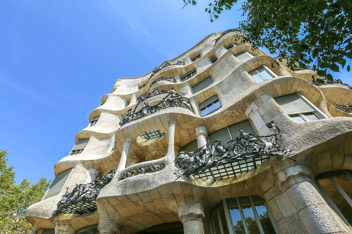 6_%EC%B9%B4%EC%82%AC%EB%B0%80%EB%9D%BC_%282%29.jpg?type=w1200