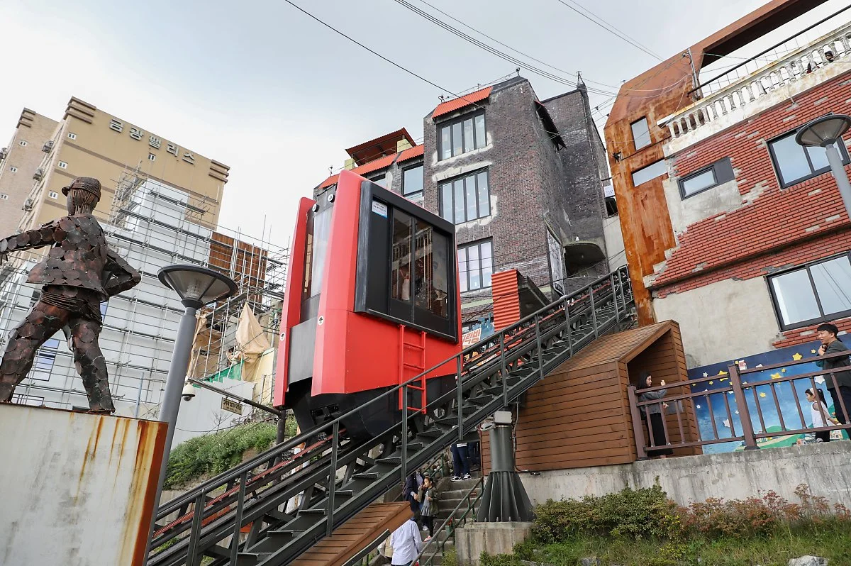 %EB%B6%80%EC%82%B06.jpg?type=w1200&type=w1200