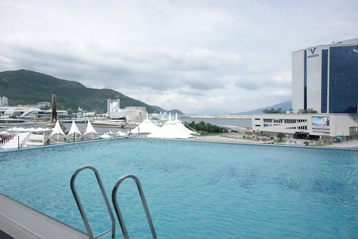 DSC04114.JPG?type=w1200