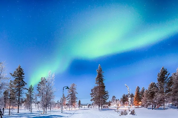 8_%ED%95%80%EB%9E%80%EB%93%9C.jpg?type=w1200