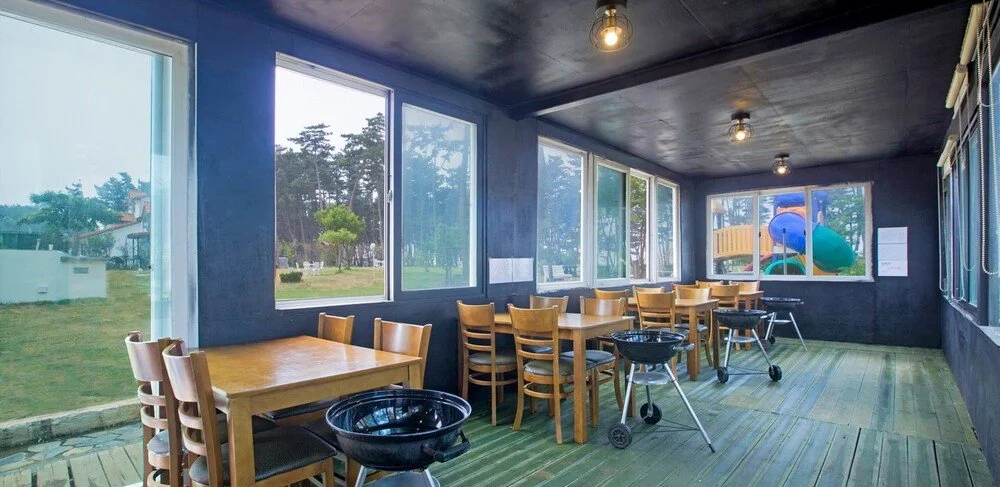 f410256a_z.jpg?type=w1200