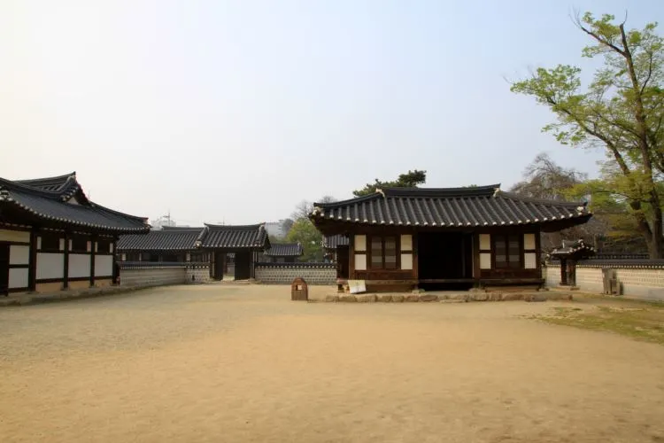 026-경기전resize.JPG