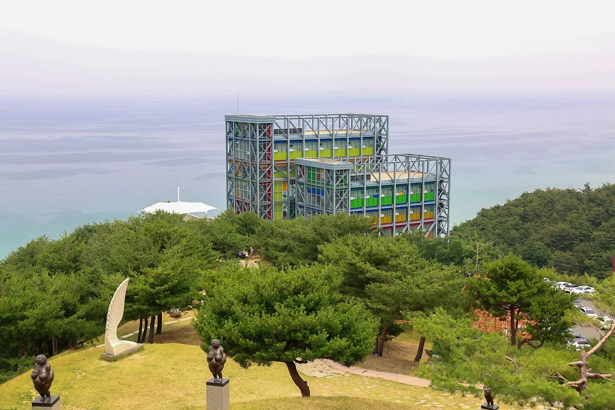 32%ED%95%98%EC%8A%AC%EB%9D%BC%EC%95%84%ED%8A%B8%EC%9B%94%EB%93%9C2.jpg?type=w1200