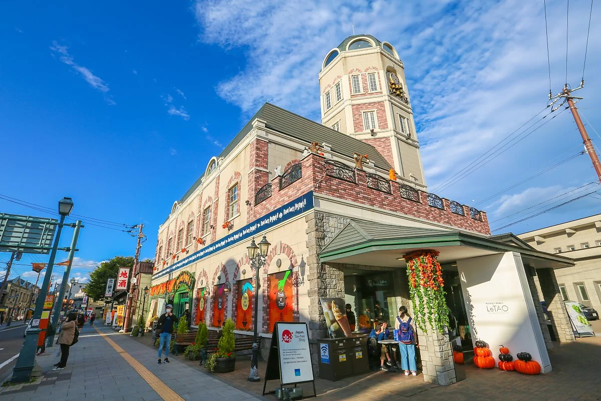 8_%EB%B4%84_%282%29.jpg?type=w1200