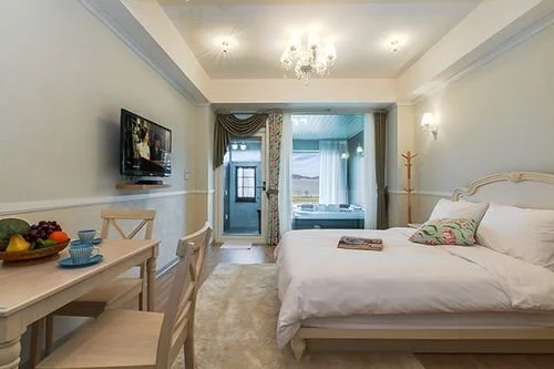 %ED%94%8C%EB%A3%A83.jpg?type=w1200