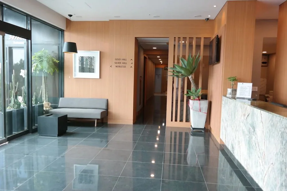 382c5b37_z.jpg?type=w1200