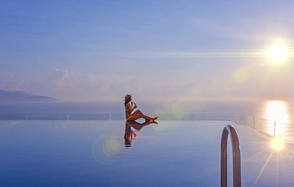 %EB%B0%9C%EC%BD%94%EB%8B%88_%ED%98%B8%ED%85%94_%EB%8B%A4%EB%82%AD.jpg?type=w1200