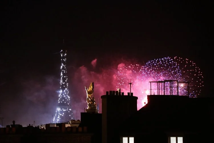 batch_%ED%98%BC%EC%9E%90_%EA%B0%80%EA%B8%B0_%EC%A2%8B%EC%9D%80_%EC%97%AC%ED%96%89%EC%A7%801_%ED%8C%8C%EB%A6%AC5.JPG?type=w1200