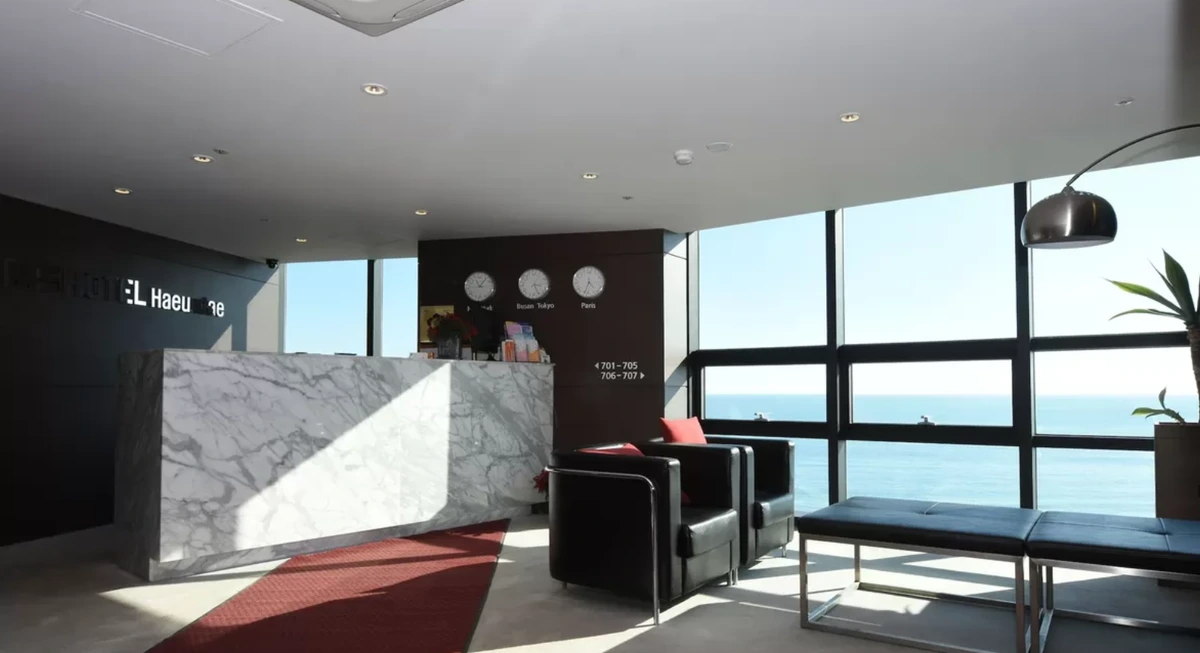 MS_%ED%98%B8%ED%85%944.png?type=w1200