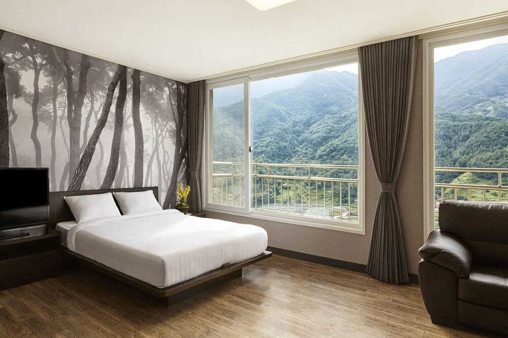 93c503e3_z.jpg?type=w1200